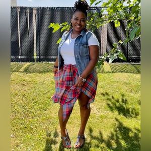 NWT-FLANNEL TIE FRONT SKIRT